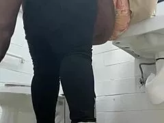 wanna know how that bathroom quickie left my ebony pussy dripping cum?
