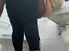 wanna know how that bathroom quickie left my ebony pussy dripping cum?