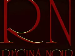 ohh lady in stockings teasin her clit with dildo in car park... so naughty public solo play!