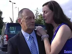 omg british mature milf in stockings an' heels gets her classy pussy fingered hard by older guy!! 👠💦