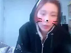 damn this skinny korean babe in short shorts lets her panties peek out on bigo live 😏🍑