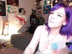 horny blonde babe twerks her big ass on cam until explosive cumshow finale