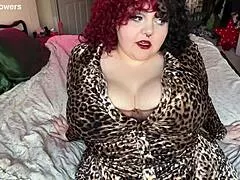 bbw girlfriend shakes big ass riding your cock on first date ever?