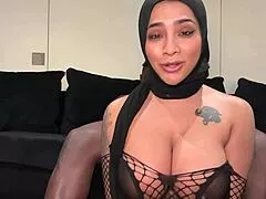 wanna spend ramadan riding yasmina khan's big black cock till creampie breaks my fast?