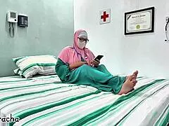 doctor sneaks live call with secret boyfriend during break on hospital duty