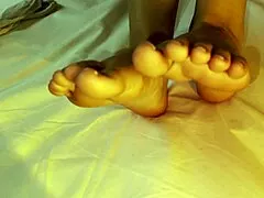 can you resist ariane kimiko's silky toes and wet pussy in nasty foot tease