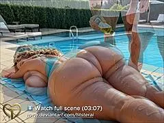 stepmom needs oil on back but ass looks too good 😏🍑💦