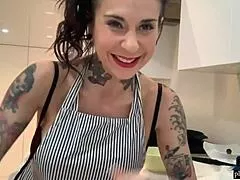 i just love watching big boobs milf joanna angel fuck her pussy with dildo in kitchen