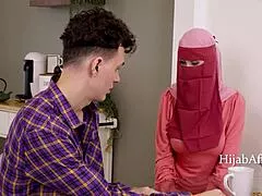 arab stepmom mistakes bedside item for lamp until tip dampens