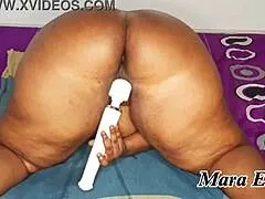 mara's fat ebony ass squirts hard with double toys close up