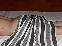 Die dicke Freundin meiner Frau bettelt um deep erotische Massagerelief!