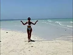 Plage boy creampie la chatte milf après baise photoshoot