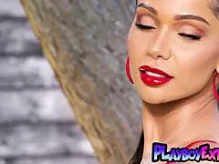 god her sweaty arabic pussy glistens in sunlight while she dances naked... so tempting
