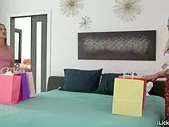 Milf spreads legs for lesbian bff pussy fingering