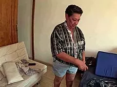 Maya hyuga aprontando com idosa de 73 anos no banho e nos bastidores