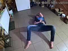 Tight jeans slut gags during facefuck.