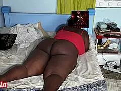 Mature woman with all that ass shows off in bdsm