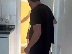 comeu a gravida gostosa na frente do marido corno