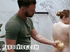 Codi vore in a friends hospitality
