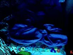 madrasta planned the weekend so she had to share the bed with her stepson