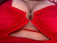 Artemisia Love Shows Big Boobs Outdoors Publicly