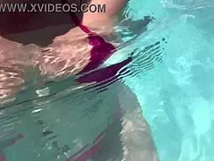 Artemisia flaunts bikini in jacuzzi 😍