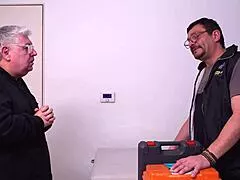 Massage therapist leaves patient alone and the electrician finishes the job