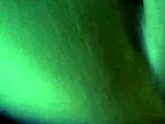 Jeg hamrer hendes våde milf-fitte i POV