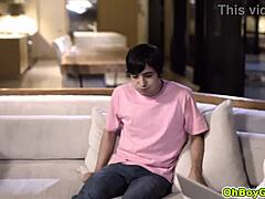 Ультра-сексуальная Pristine Edge соблазняет пасынка Ricky Spanish соблазнительными движениями, заставляя члены взрываться в этом скрытом сокровище.