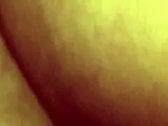 this milf rides a pump toy while getting her pussy pleasured